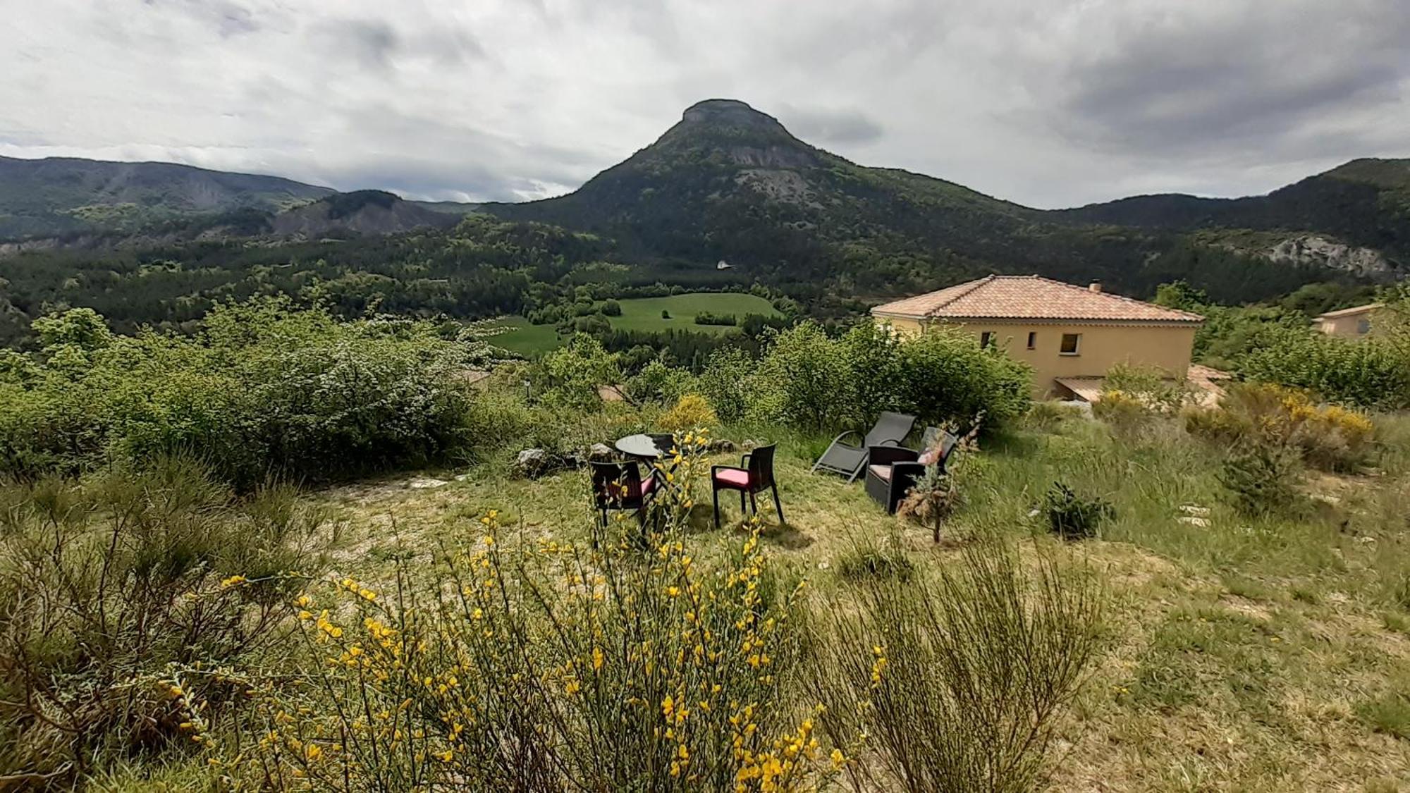 Les Terrasses Du Paradis Orpierre Exterior foto